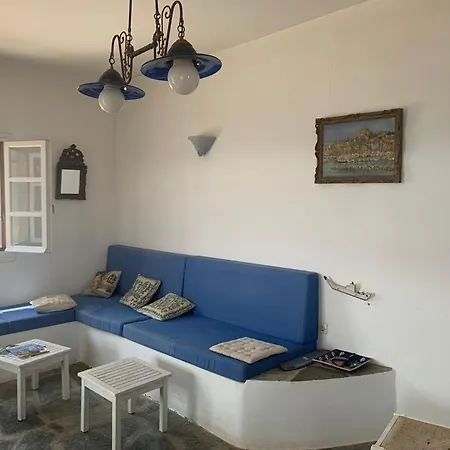 Saint Georges * Agios Georgios (Antiparos)