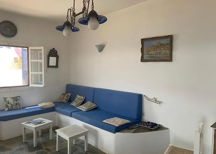 Saint Georges * Agios Georgios (Antiparos)